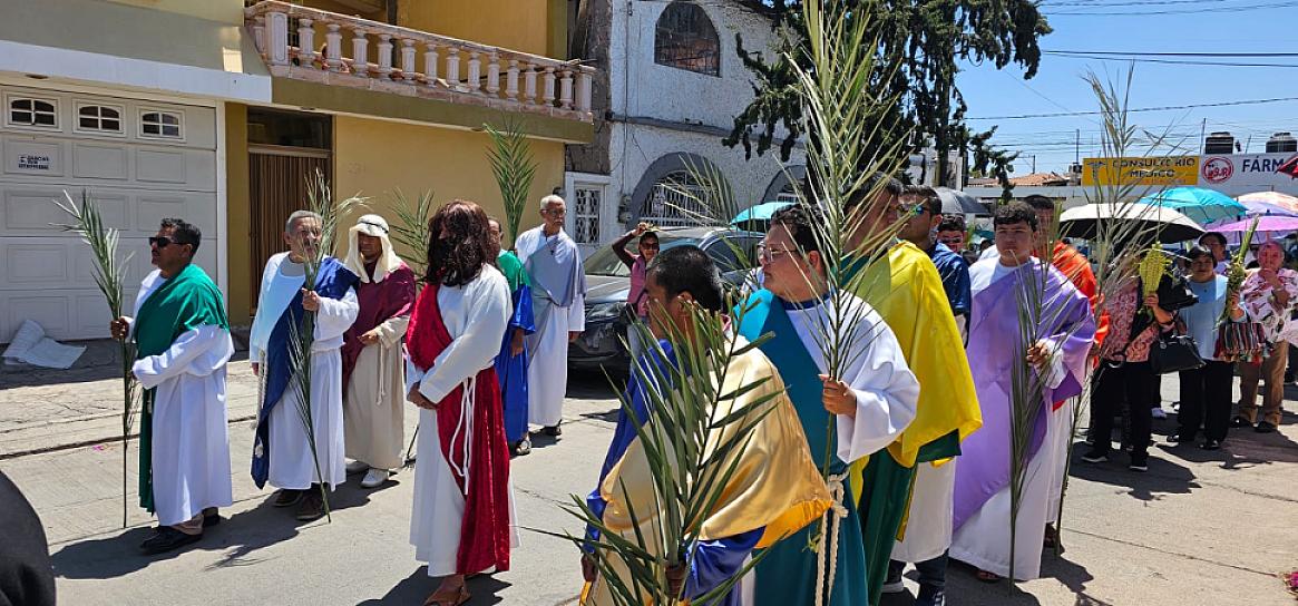 PARTICIPAN FRESNILLENSES EN EL DOMINGO DE RAMOS