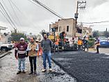 LLEVAN PROGRAMA DE PAVIMENTACIÓN A RINCÓN COLONIAL
