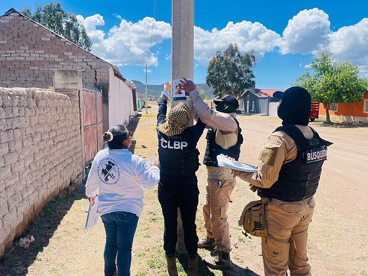 BÚSQUEDA GENERALIZADA Y PEGA DE CÉDULAS EN FRESNILLO POR DESAPARICIONES