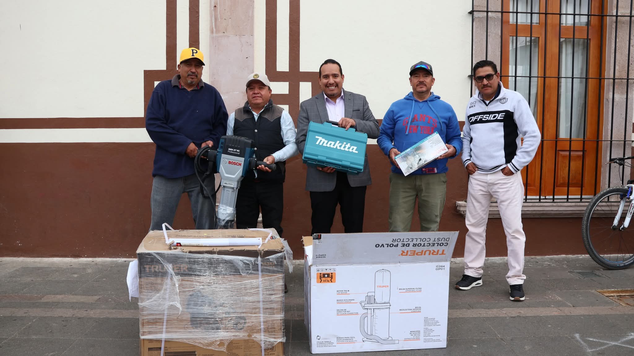 FORTALECE CALERA SERVICIOS PÚBLICOS Y RECONOCE A CAMPEONAS NACIONALES   