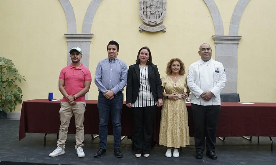 ALISTAN CONCURSO DEL COCINERO DEL AÑO 2022