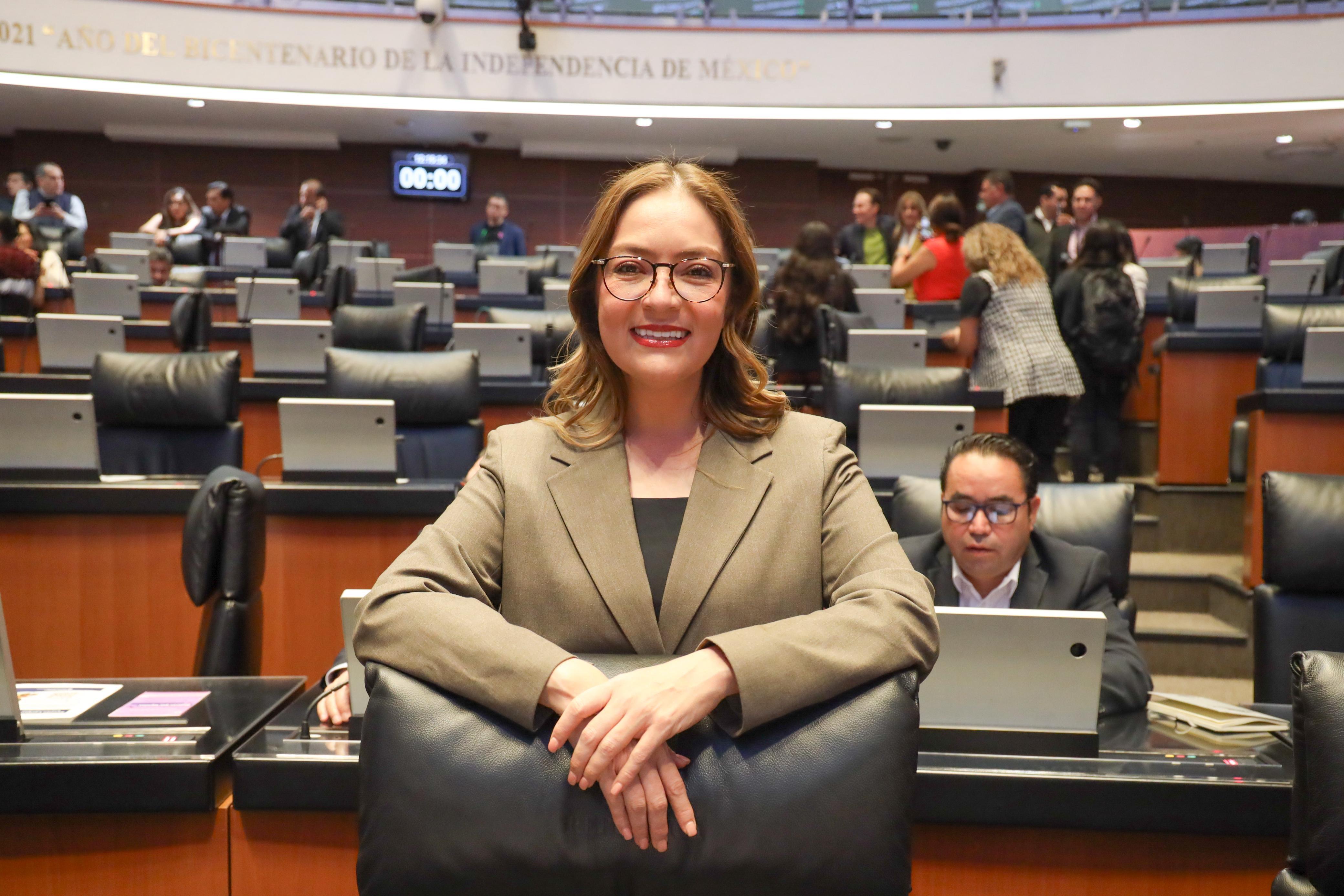 DESTACA VERO DÍAZ REDUCCIÓN DE JORNADA LABORAL A 40 HORAS