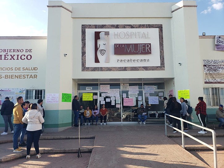 EXIGEN CERTEZA LABORAL Y PARALIZAN SERVICIOS EN HOSPITAL DE LA MUJER 