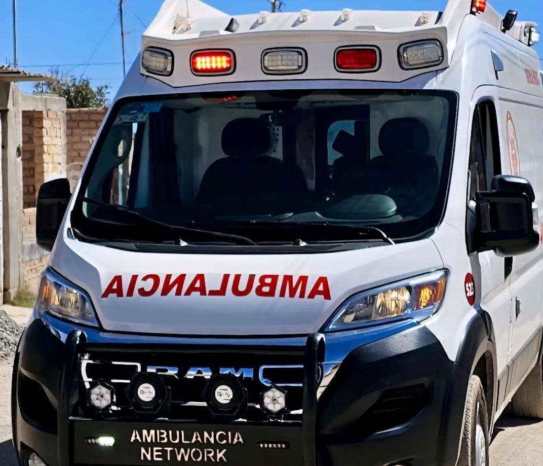 CAMIONETA TERMINA ENTRE MATORRALES CON SALDO DE UN FALLECIDO