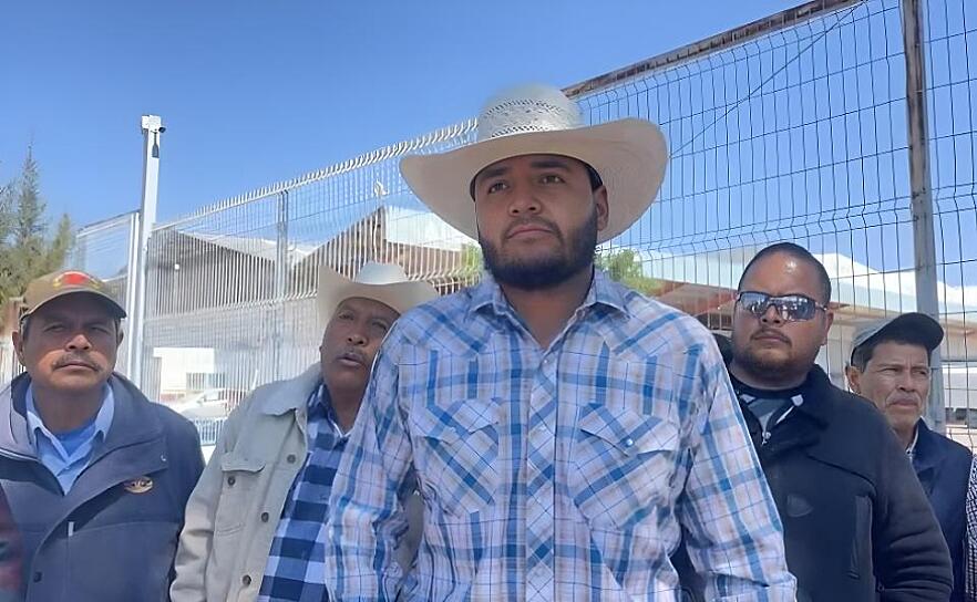 EXIGEN CUMPLIR ACUERDOS Y BLOQUEAN OFICINAS POR ACOPIO DE FRIJOL