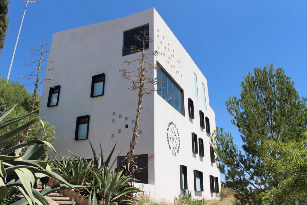 LEVANTAN PARO ESTUDIANTES DE ANTROPOLOGÍA TRAS ACUERDOS CON RECTOR