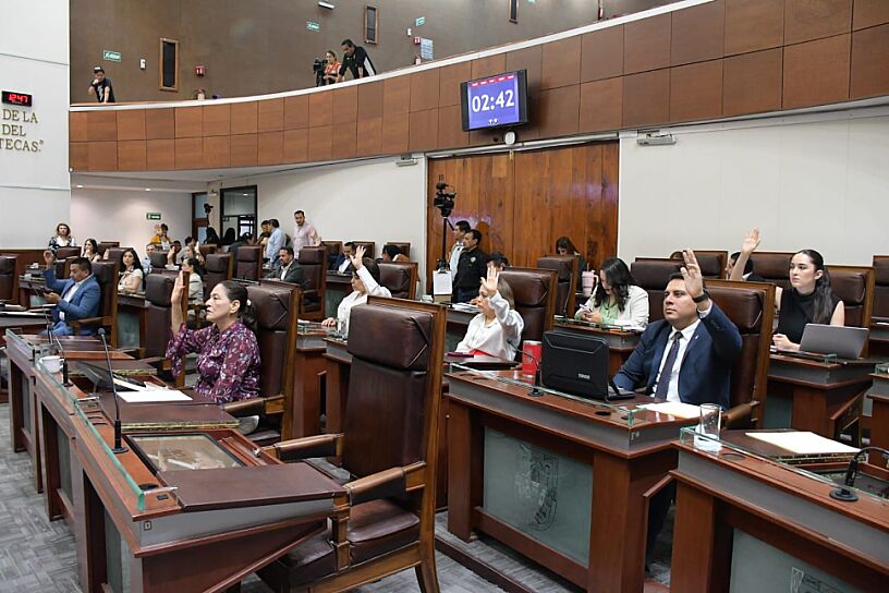 AVALA LEGISLATURA REFORMA ELECTORAL Y EMITE CONVOCATORIAS