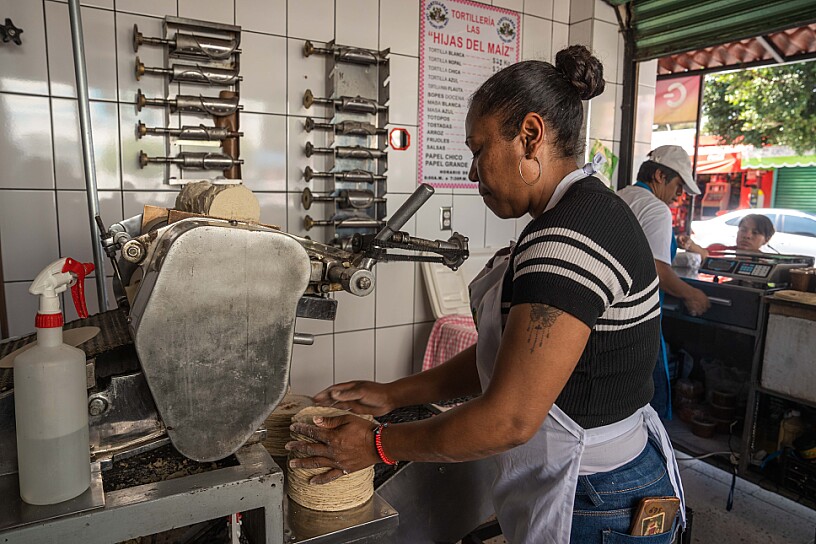 DESCARTAN AGRICULTURA Y PROFECO ALZAS AL PRECIO DE LA TORTILLA