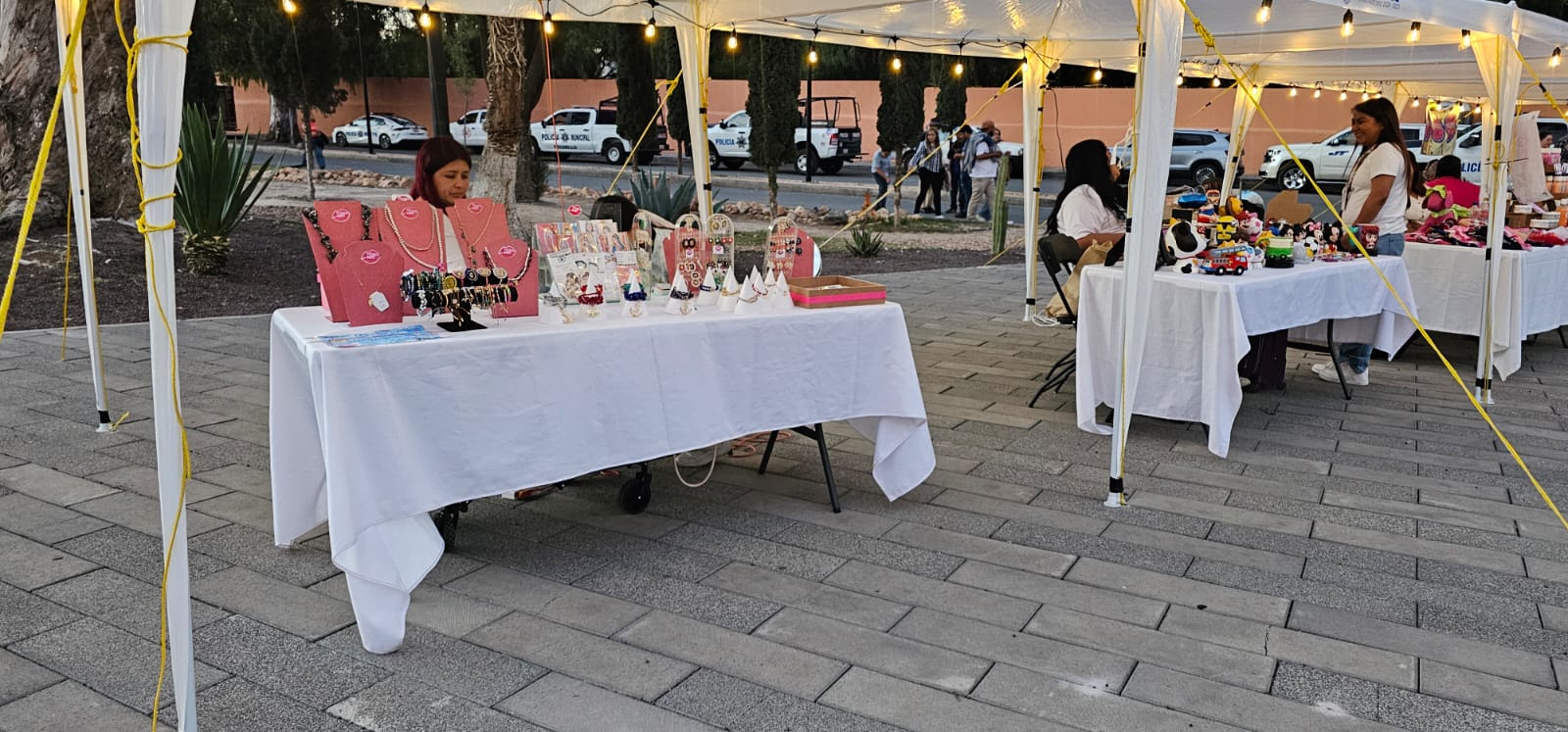 INAUGURAN PABELLONES DE LA SEMANA CULTURAL EN FRESNILLO