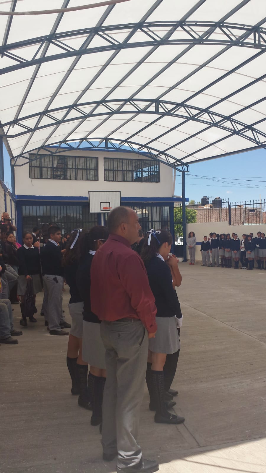 COMBATIR EL REZAGO EDUCATIVO FRENTE A UN CICLO ESCOLAR ACCIDENTADO, EL RETO DE LA REGIÓN 02 DE LA SEZ