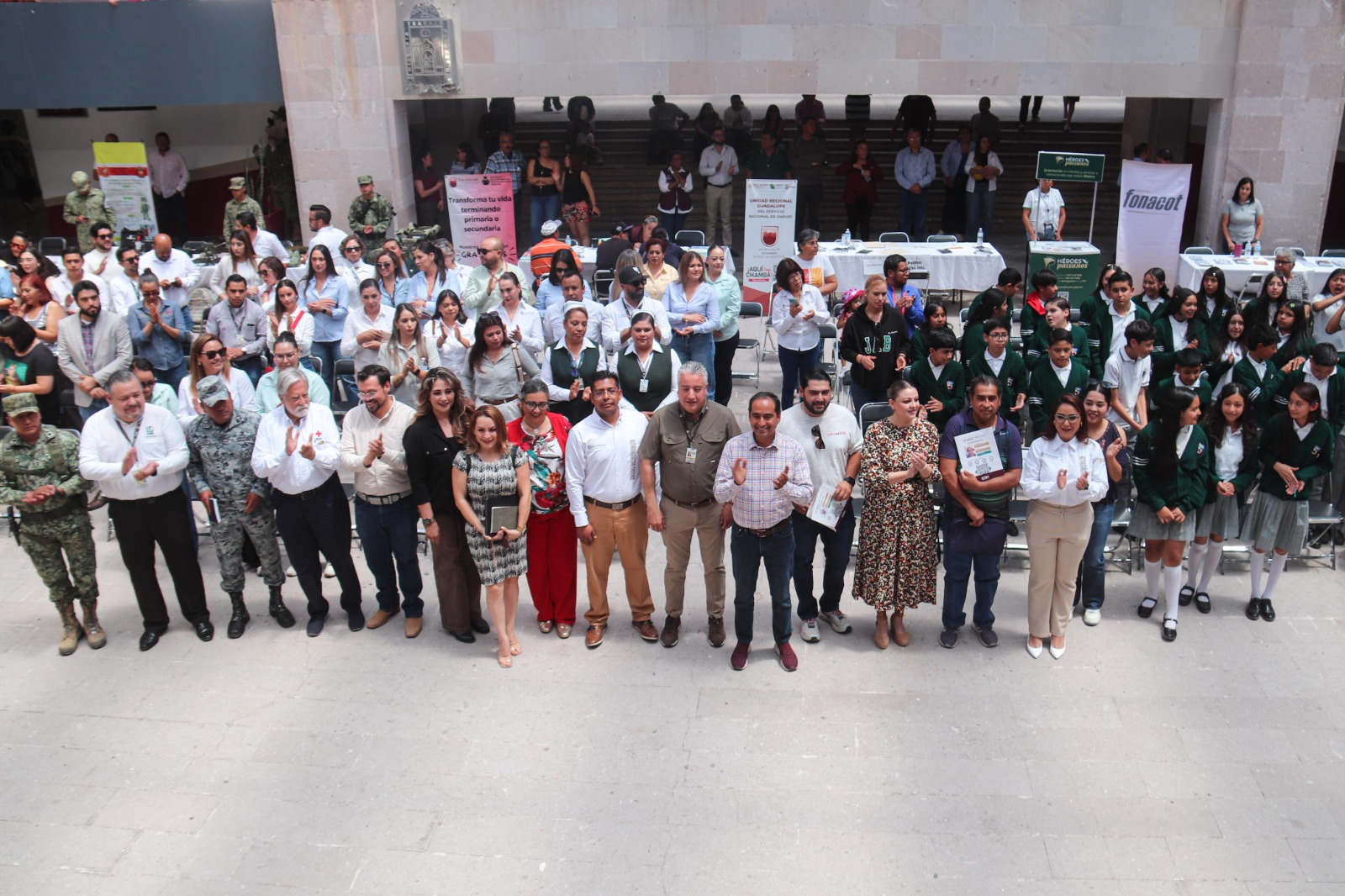 REALIZAN JORNADA DE SALUD Y REGISTRO EN GUADALUPE