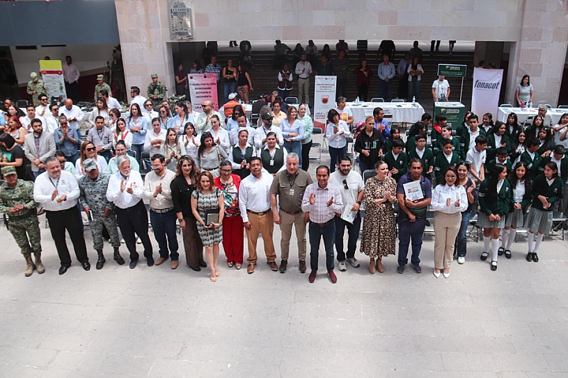 REALIZAN JORNADA DE SALUD Y REGISTRO EN GUADALUPE