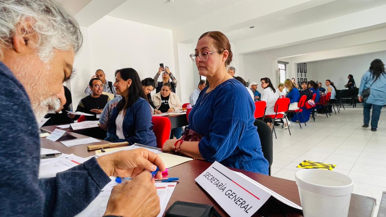 SONIA VIRAMONTES CANDIDATA A LA SECRETARÍA GENERAL DEL SPAUAZ