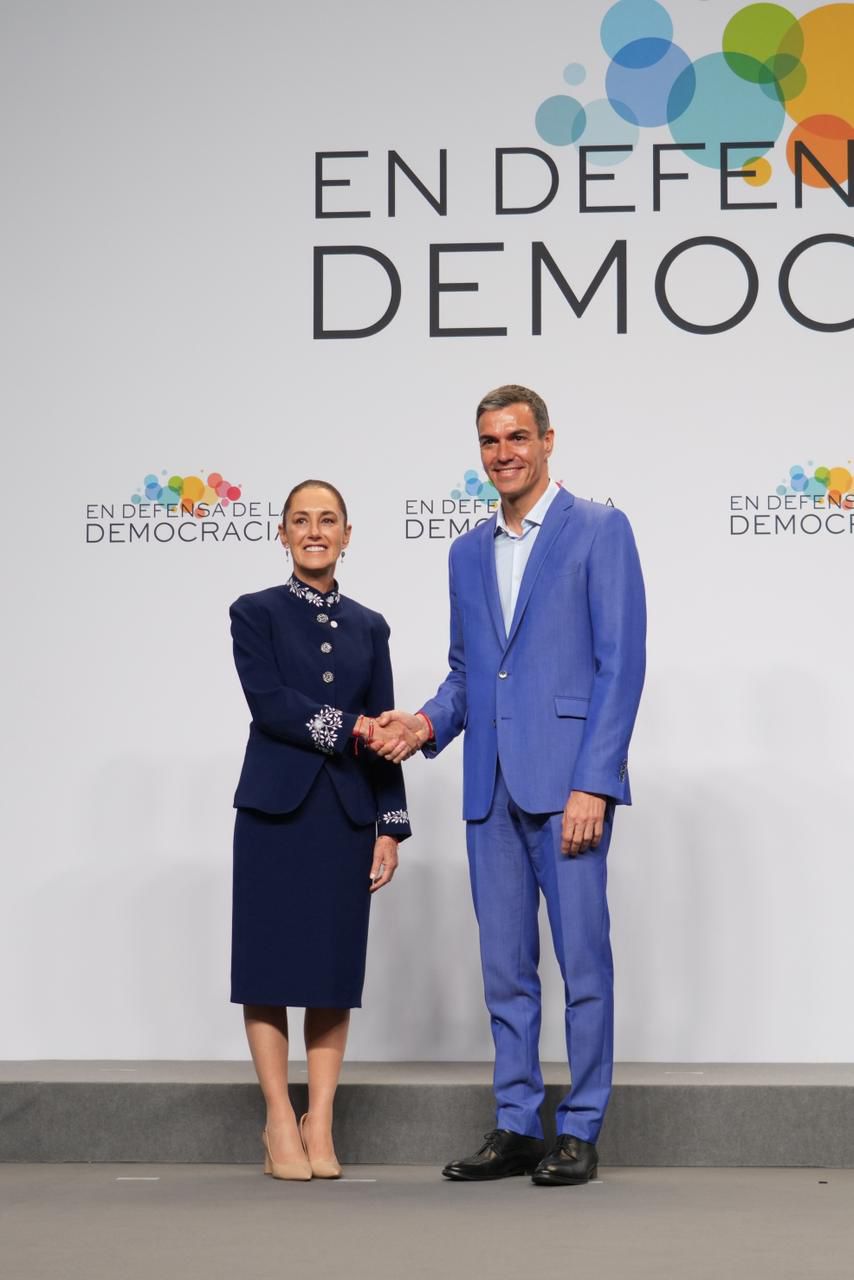 PROPONE SHEINBAUM REFORESTACIÓN GLOBAL Y DEFENSA DE LA PAZ EN CUMBRE EN BARCELONA