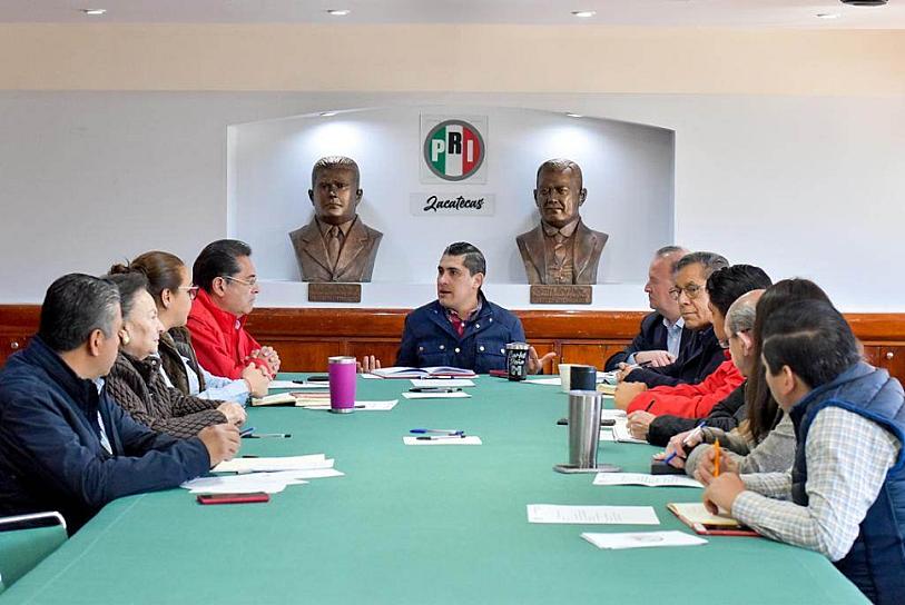 ALISTA PRI PLENARIA CON ALCALDES 
