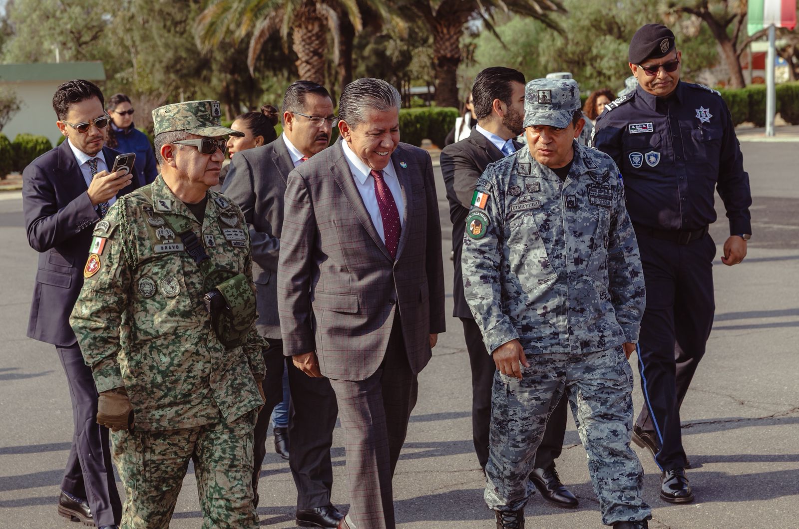 RECONOCE DAVID MONREAL GIRA DE SHEINBAUM Y ANUNCIA DECÁLOGO