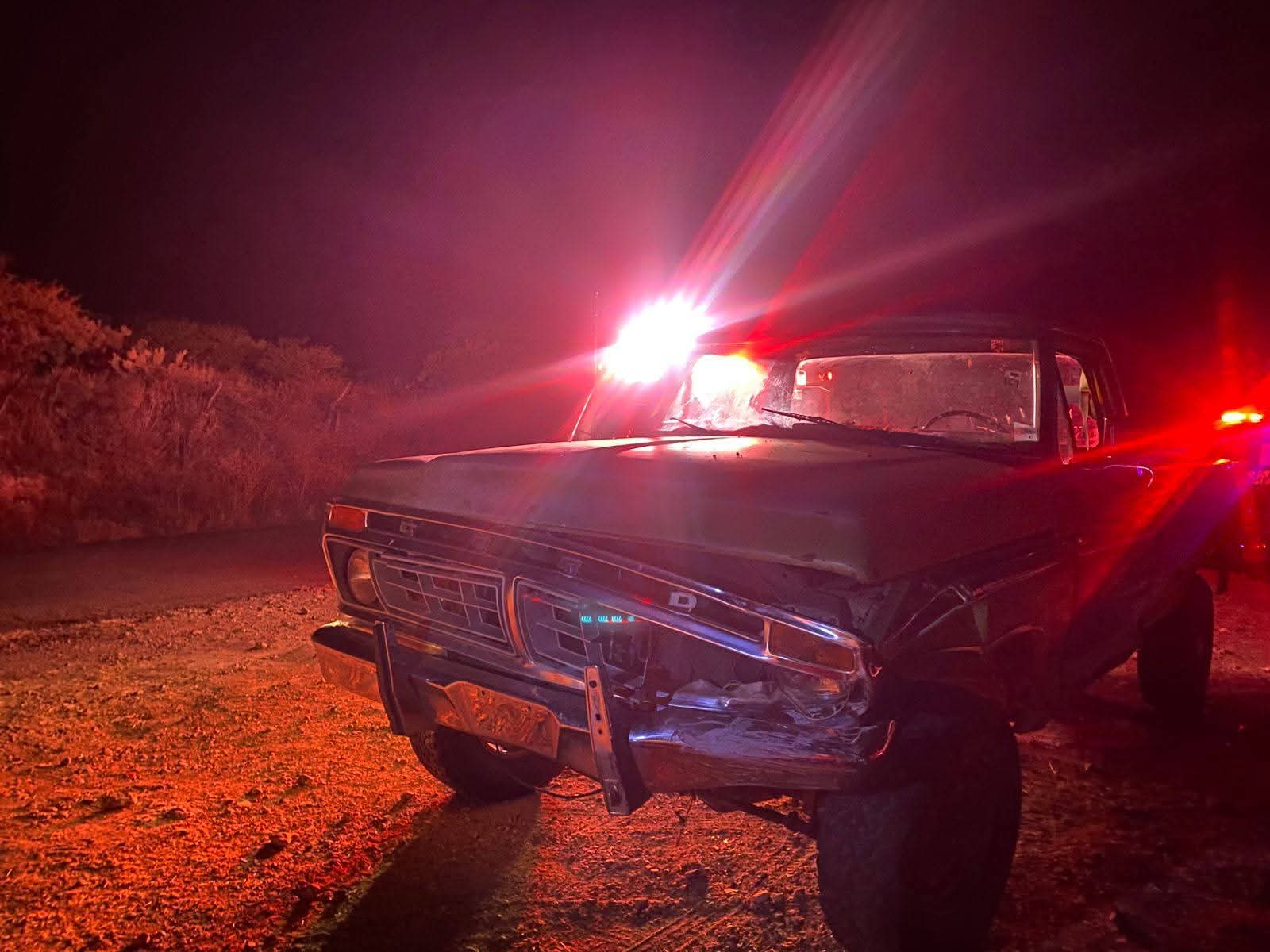 SUFREN LESIONES LEVES TRAS CHOQUE EN LA VÍA SOMBRERETE-CHALCHIHUITES