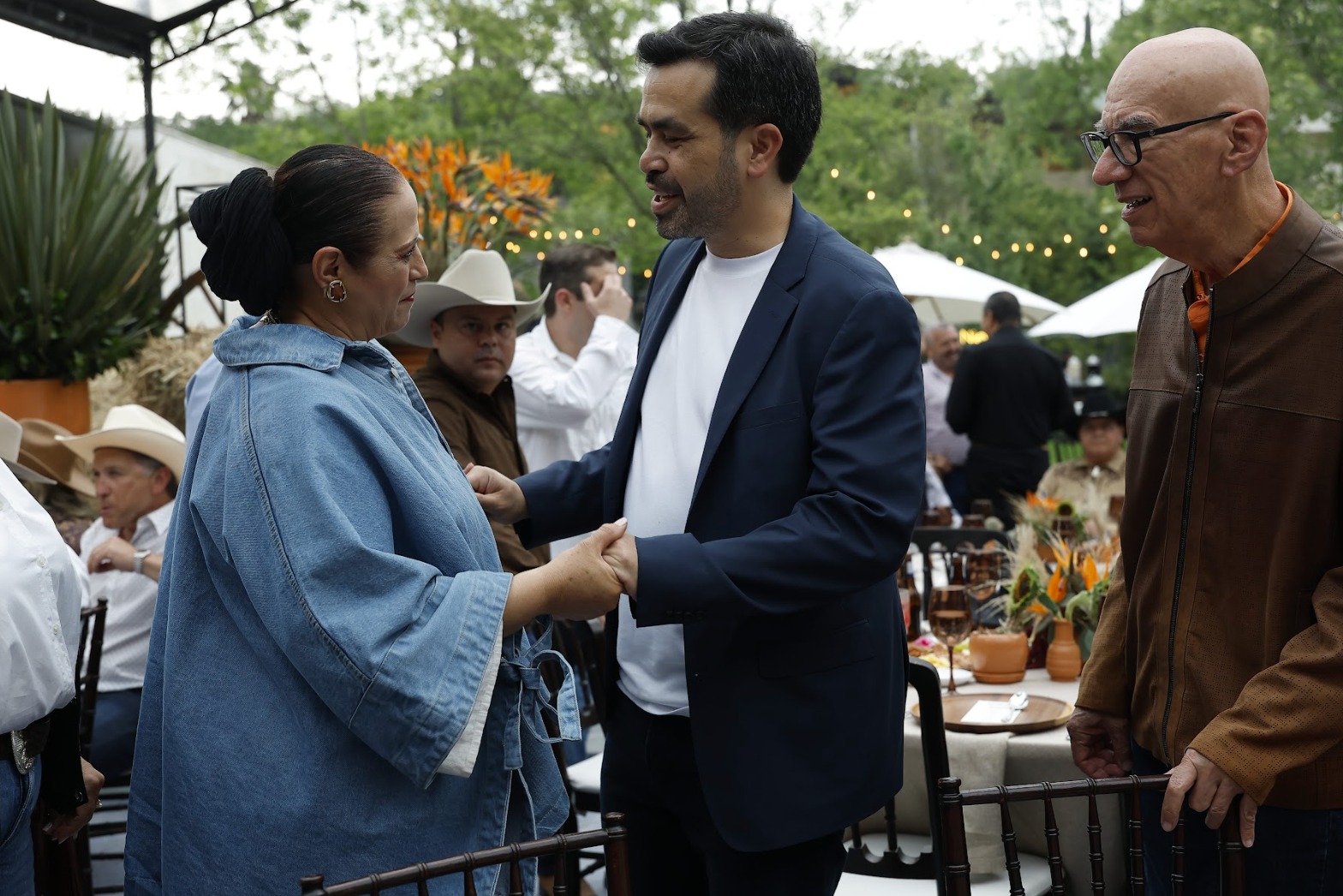 -Aviéntense por Zacatecas, Jorgito, no le saque