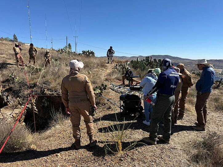 REALIZAN BÚSQUEDA DE DESAPARECIDOS EN CERRO DEL GRILLO