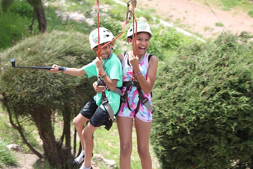 INVITAN A CELEBRAR DÍA DEL NIÑO EN TIROLESA
