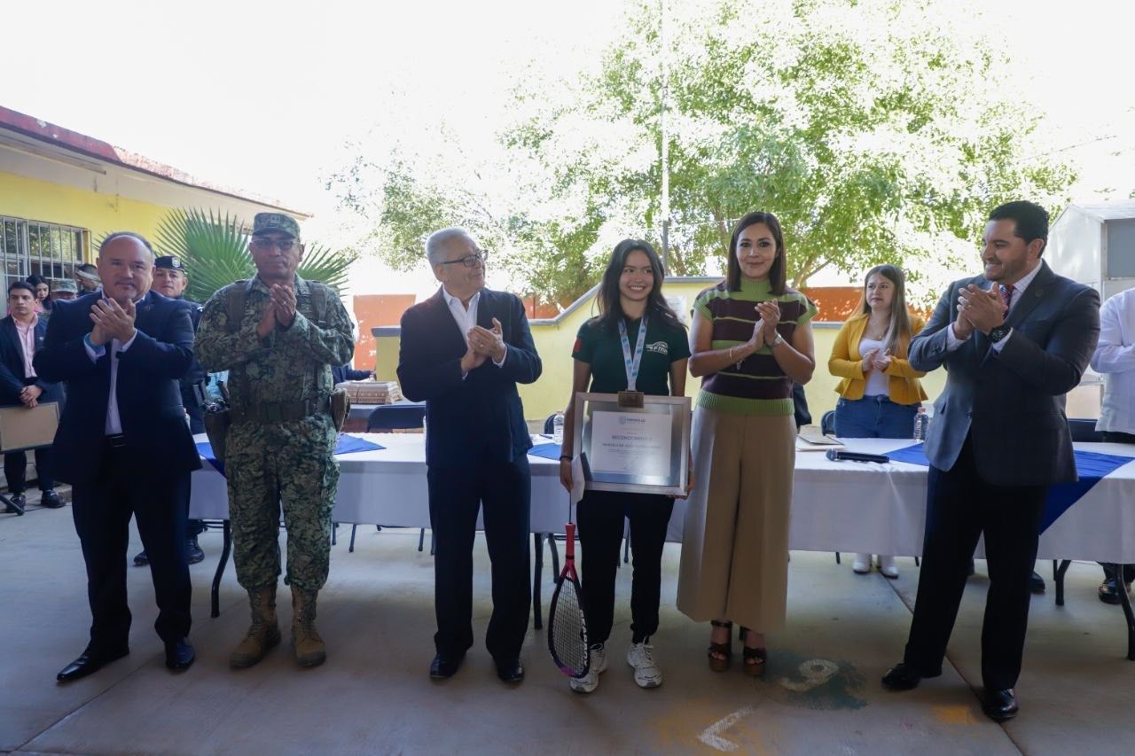 RECONOCE JAVIER TORRES TALENTO DEPORTIVO EN FRESNILLO
