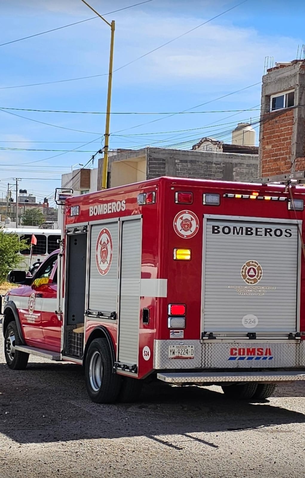 FALLECE MOTOCICLISTA TRAS COLISIÓN EN LA AVENIDA ENRIQUE ESTRADA