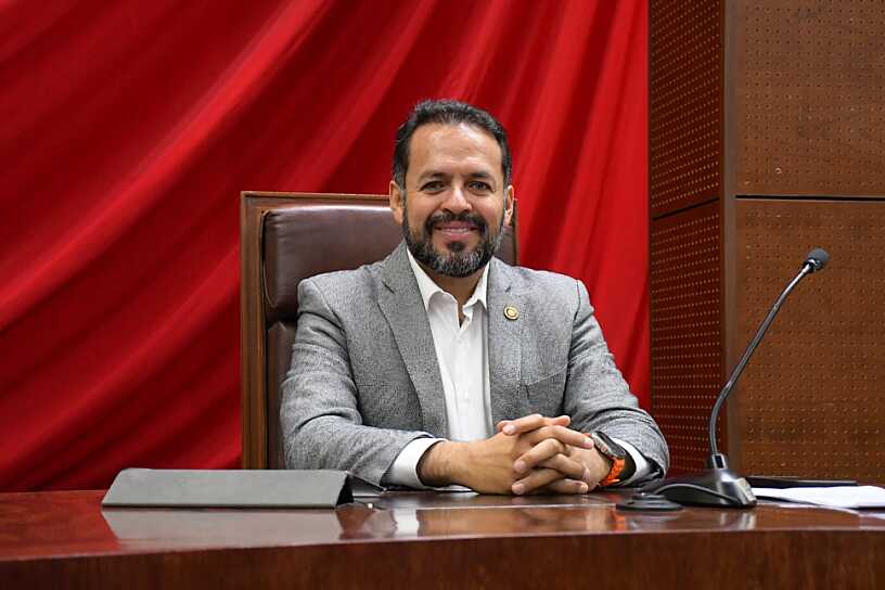 EXIGE MARCO FLORES APROBAR LEY DE CUIDADOS EN ZACATECAS