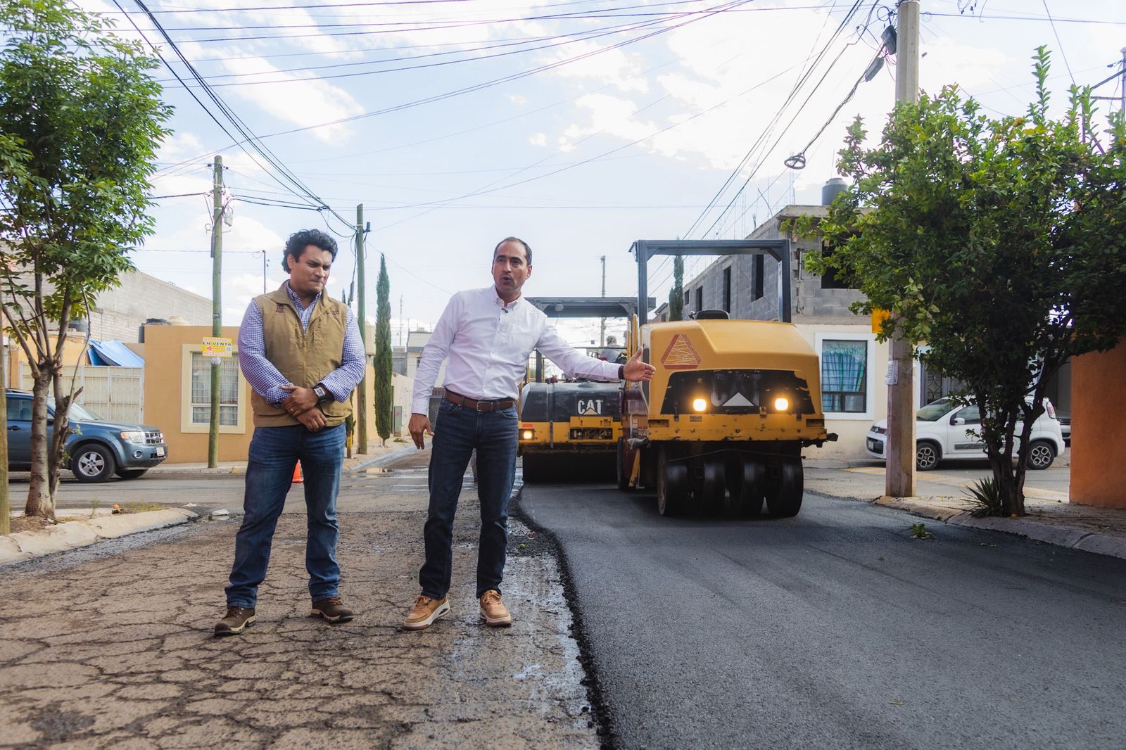 AVANZA PAVIMENTACIÓN EN GUADALUPE EN COLONIA LAS FUENTES