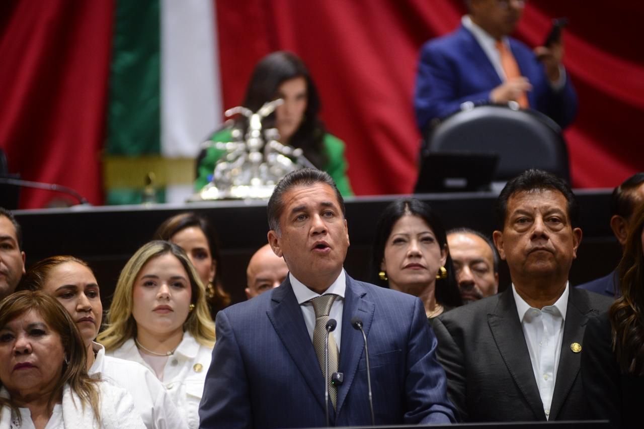 PROPONE CARLOS PUENTE ACCESO JUVENIL A CARGOS DE ELECCIÓN POPULAR