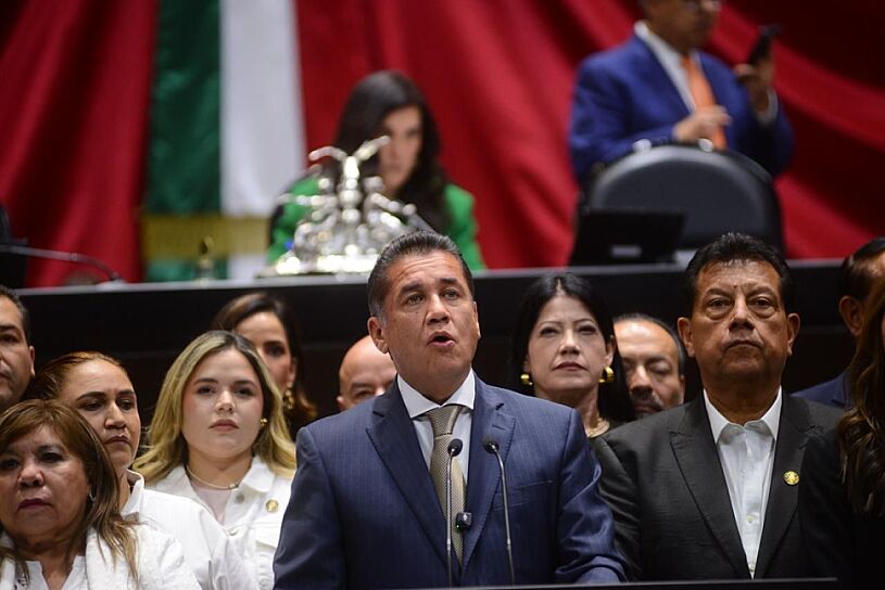 PROPONE CARLOS PUENTE ACCESO JUVENIL A CARGOS DE ELECCIÓN POPULAR