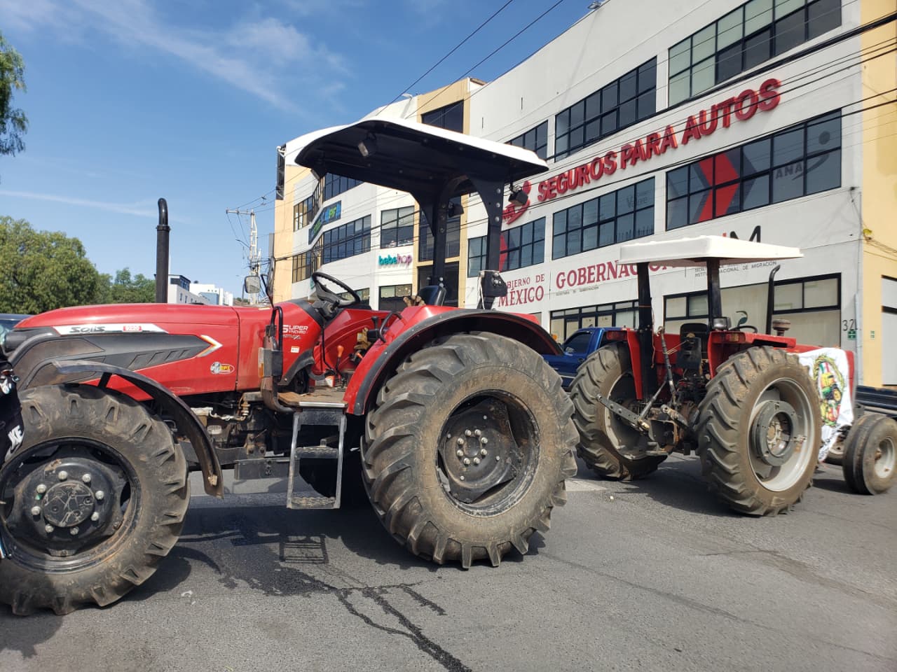 LEVANTAN BLOQUEO EN ZACATECAS TRAS ACUERDOS; PRODUCTORES EXIGEN CUMPLIMIENTO FEDERAL