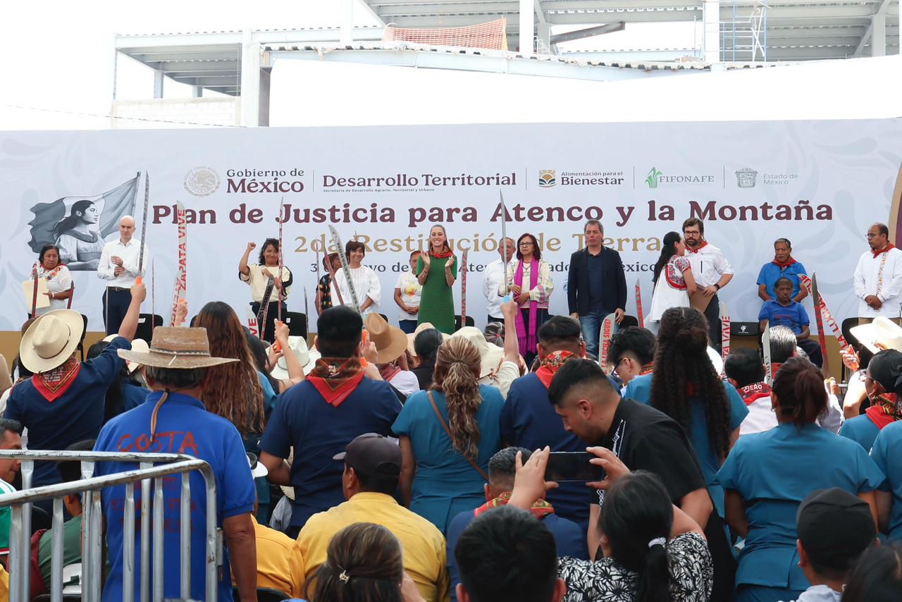 SHEINBAUM RESTITUYE 54.5 HECTÁREAS EN ATENCO COMO PARTE DEL PLAN DE JUSTICIA POR DESPOJO Y REPRESIÓN