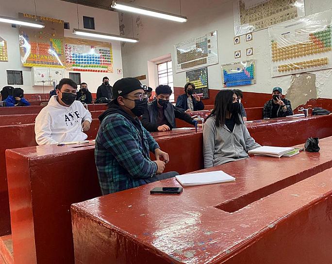 REGULARIZA UAPUAZ A 500 ALUMNOS DE NIVEL MEDIO SUPERIOR