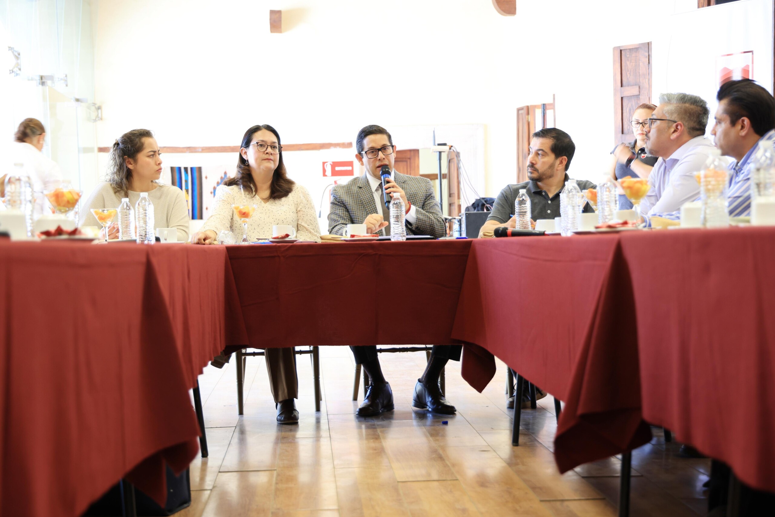 FORTALECE GOBIERNO PROVEEDURÍA MINERA LOCAL