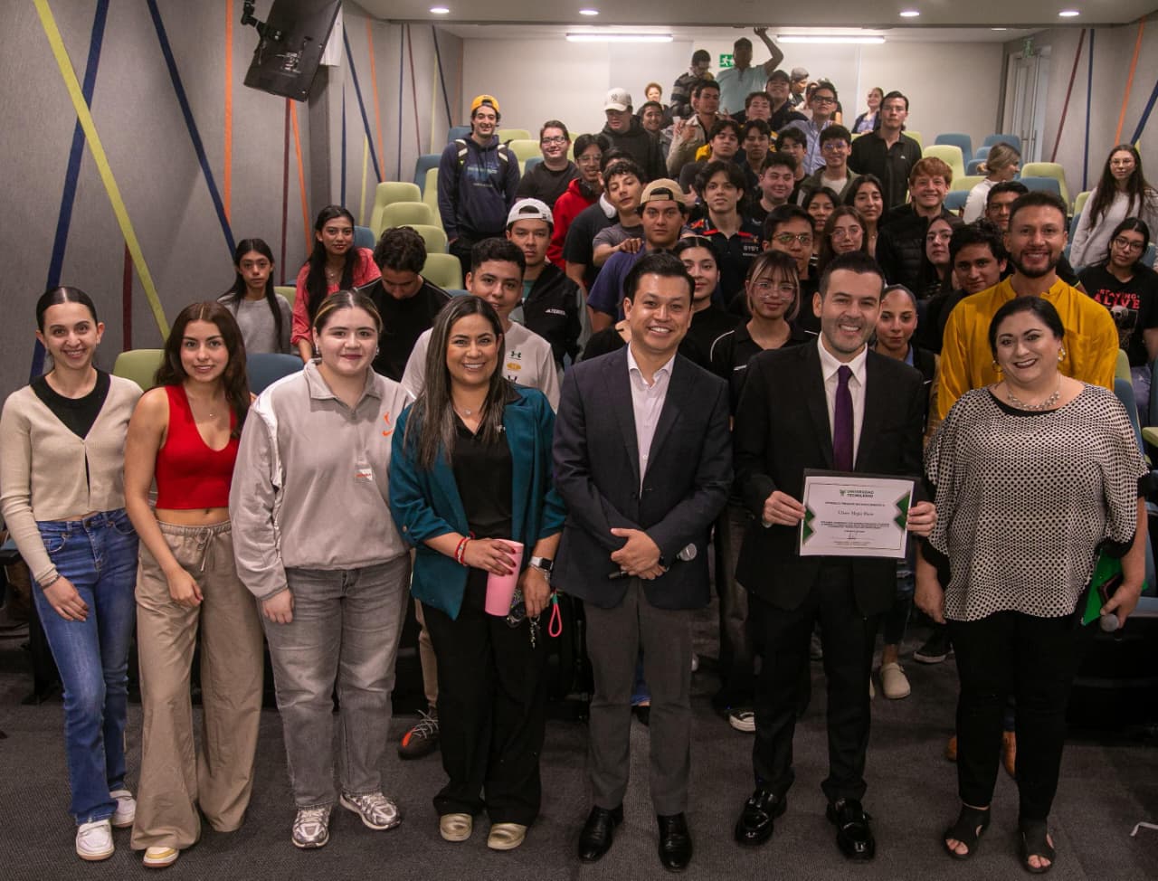 SON LLAMADOS JÓVENES DE ZACATECAS A INNOVAR Y GENERAR EMPLEO