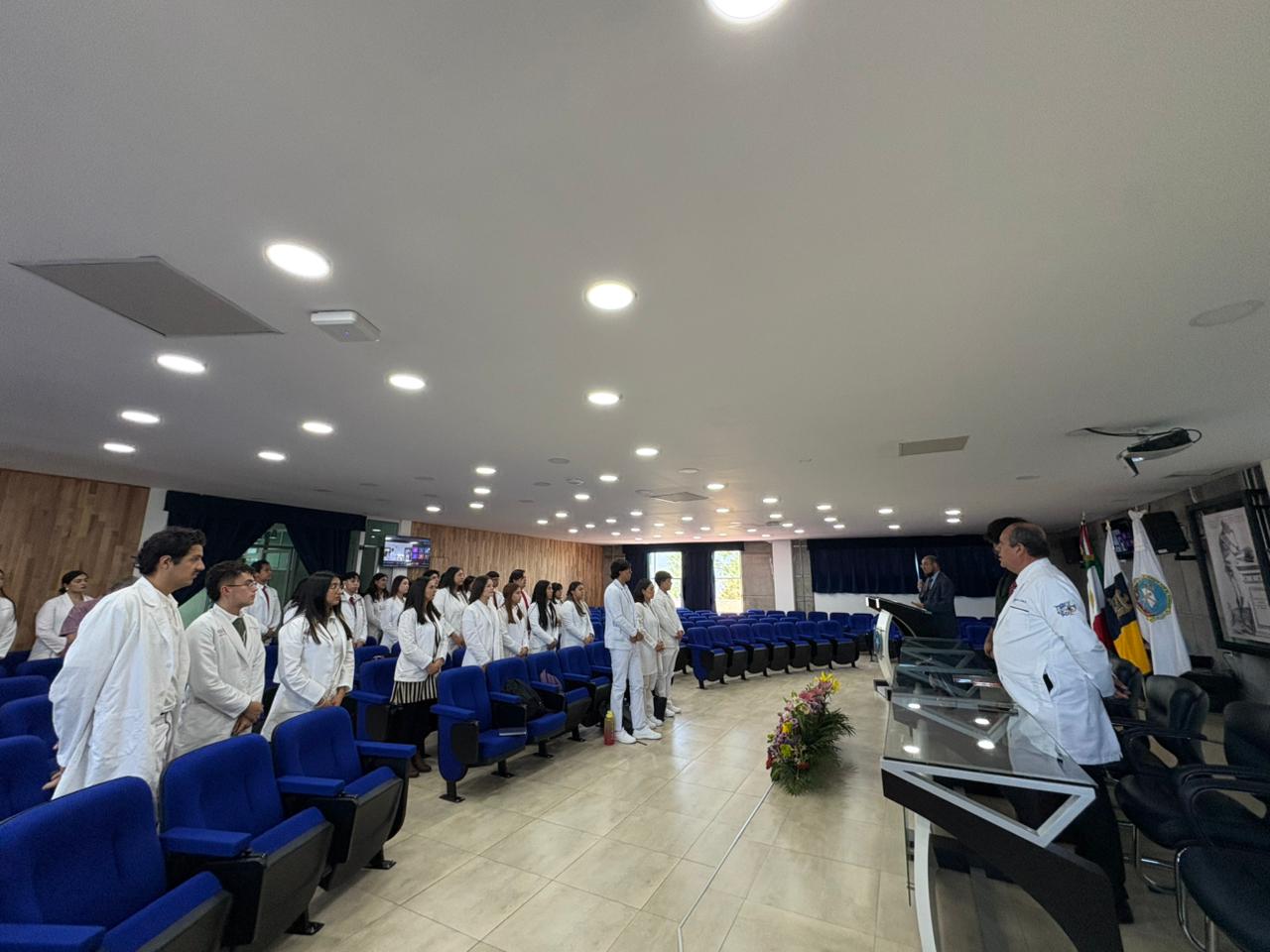 DEBATEN ESTUDIANTES Y EXPERTOS SOBRE LA REFORMA A LA LEY GENERAL DE SALUD