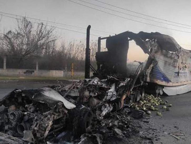 AMANECE NUEVO LAREDO CON BLOQUEOS Y BALACERAS