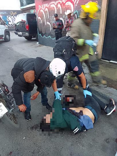 ¡AMANECIDA QUE SE DIERON! SE REGISTRA RIÑA AFUERA DE BAR EN GUADALUPE