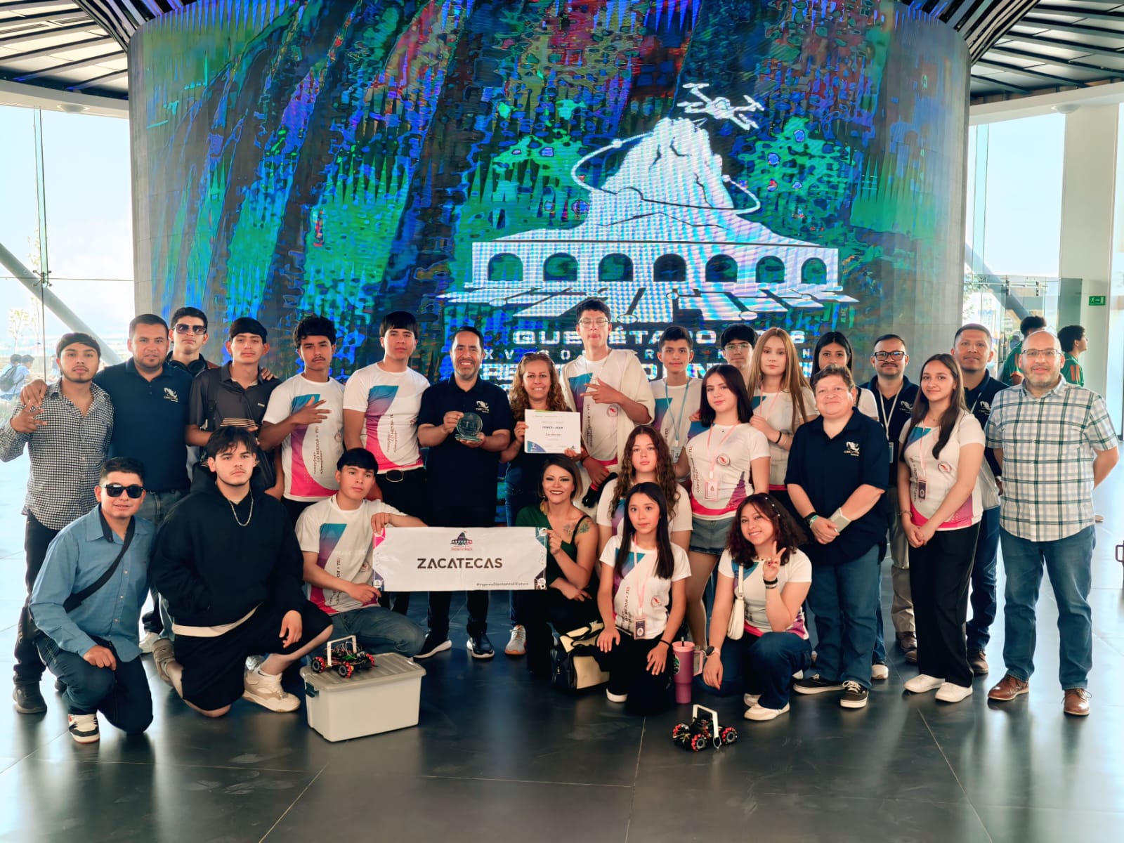 LOGRAN ESTUDIANTES DEL CECYTEZ PRIMER LUGAR EN CONCURSO NACIONAL DE INNOVACIÓN TECNOLÓGICA