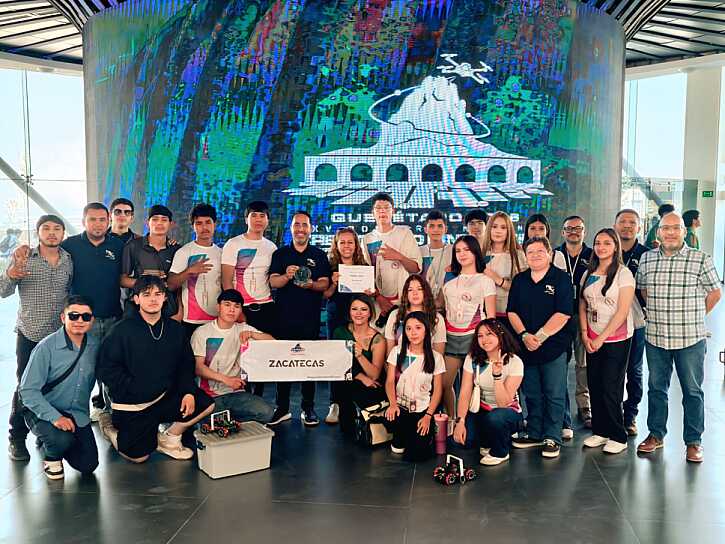 LOGRAN ESTUDIANTES DEL CECYTEZ PRIMER LUGAR EN CONCURSO NACIONAL DE INNOVACIÓN TECNOLÓGICA