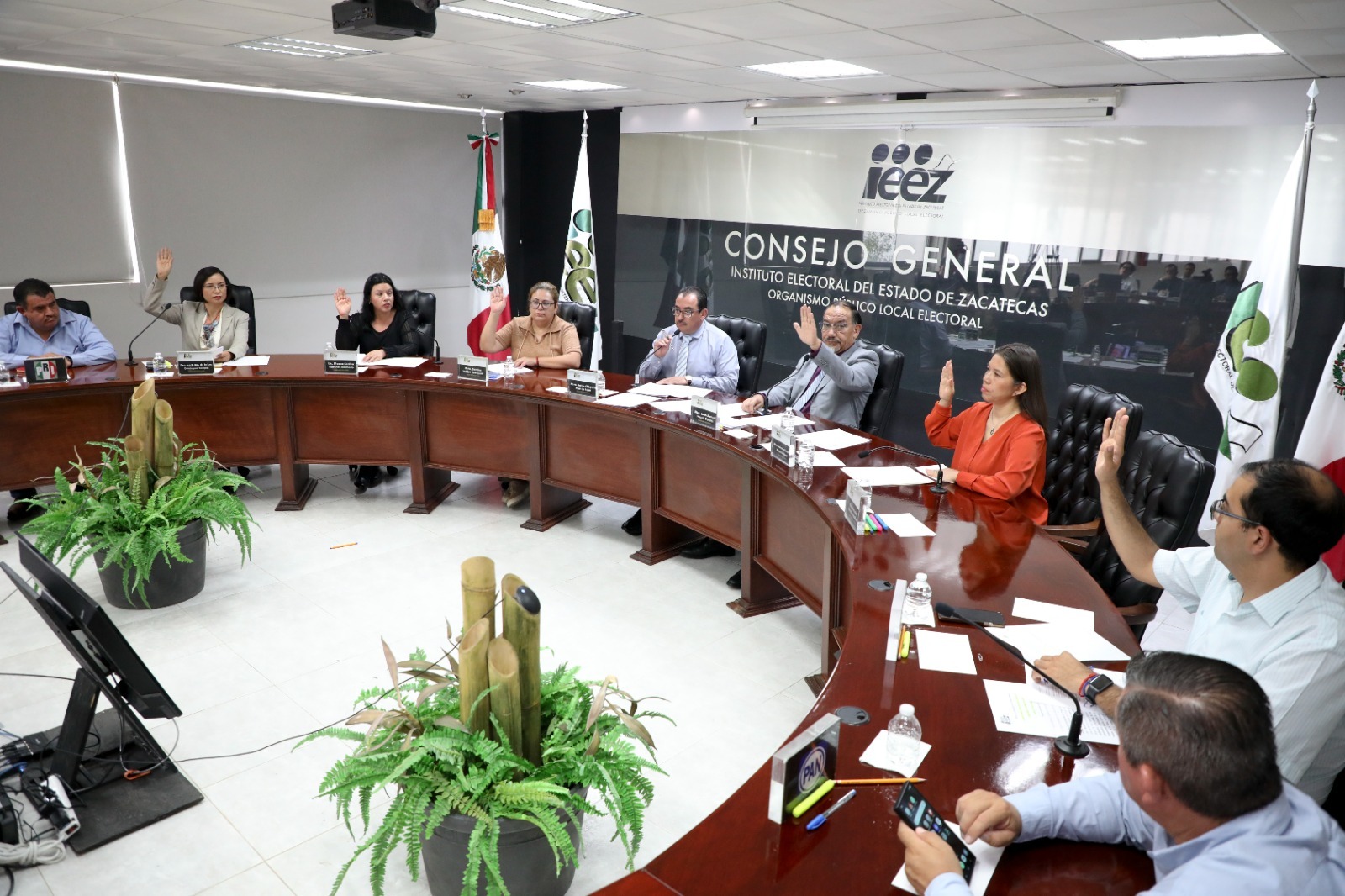 AVALA CONSEJO GENERAL DEL IEEZ MOVIMIENTOS ADMINISTRATIVOS
