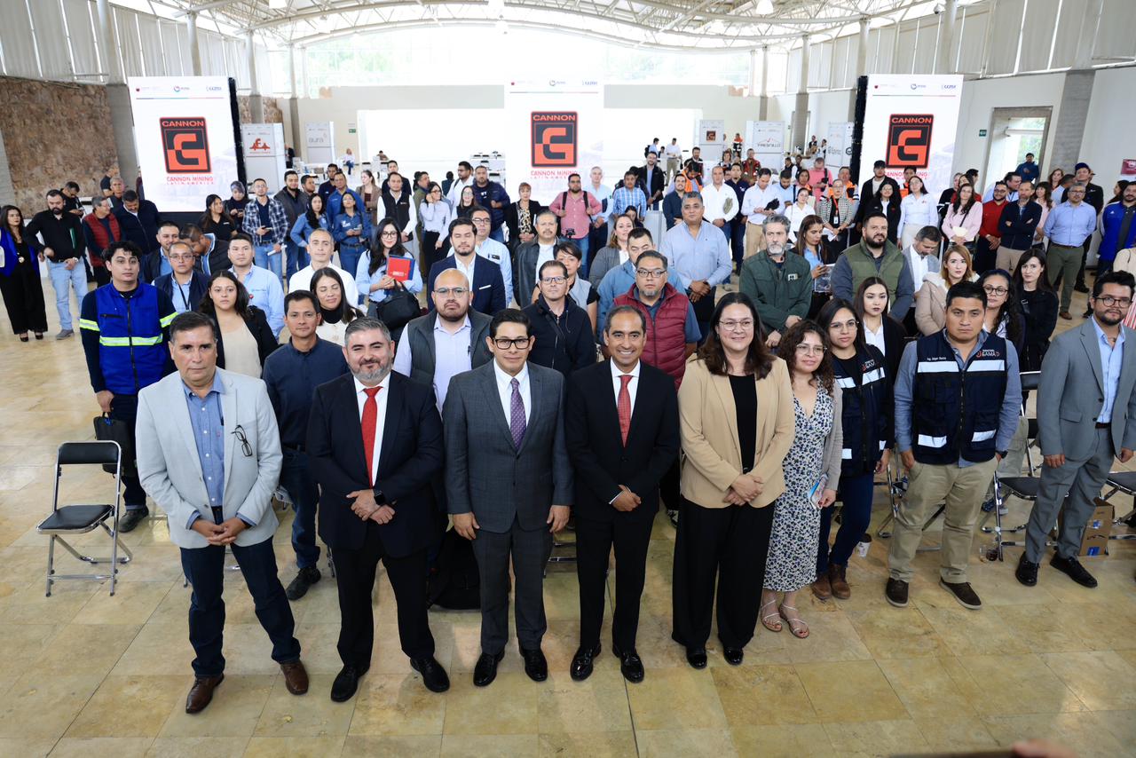 FORTALECE GODEZAC ENCUENTRO DE NEGOCIOS PARA MIPYMES