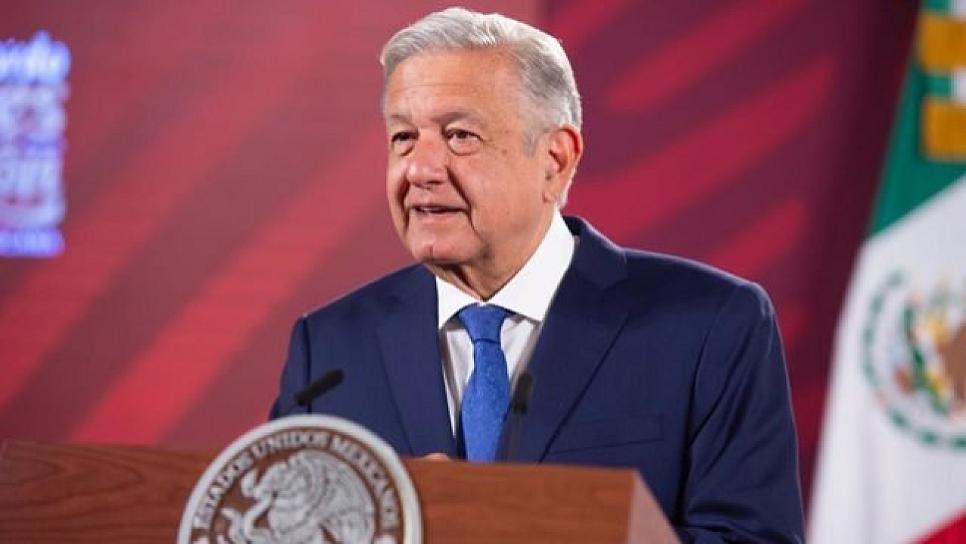 AMLO ANUNCIA CONTRATACIÓN INMEDIATA Y MEJORES SUELDOS A MÉDICOS MEXICANOS 