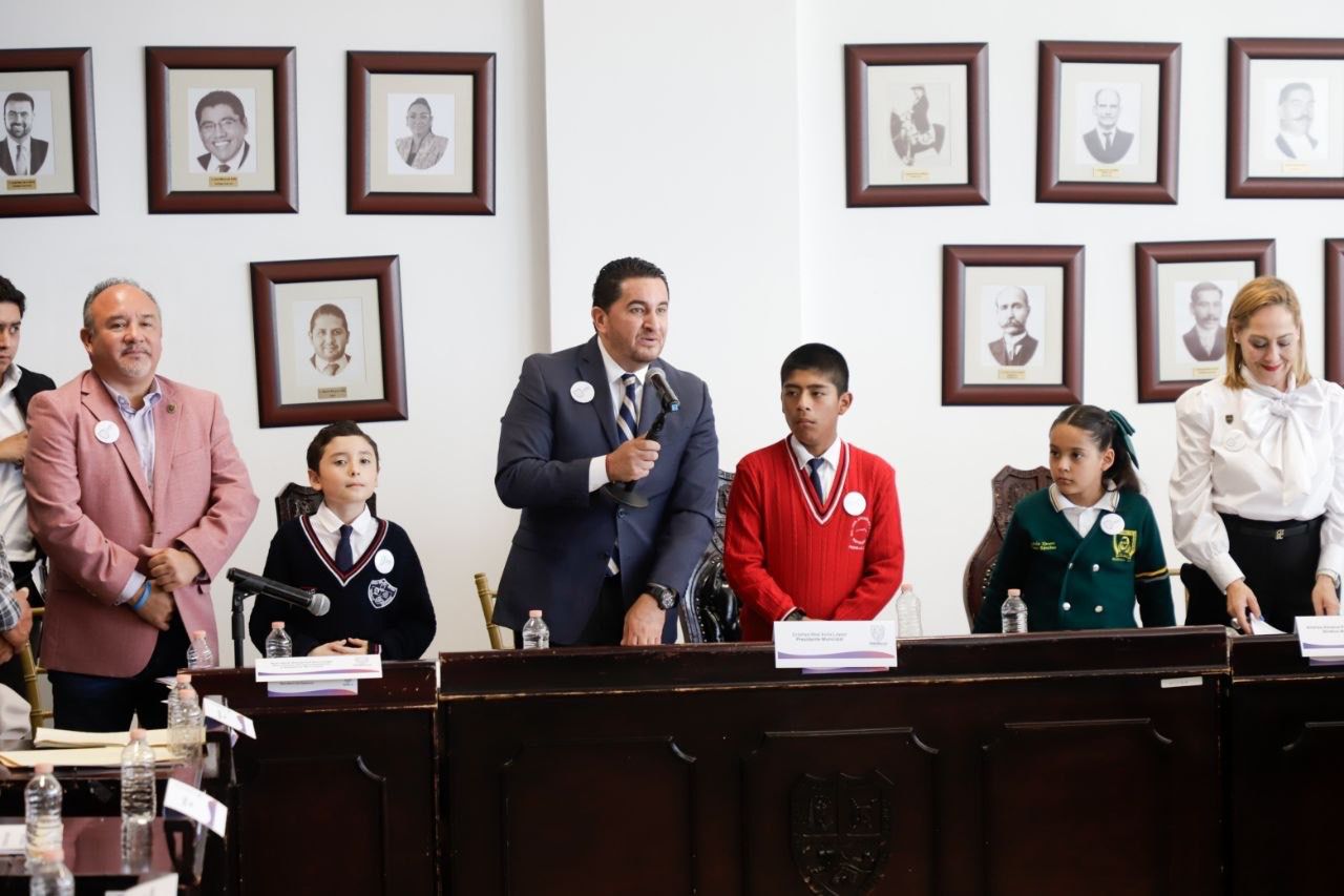 PARTICIPAN NIÑAS Y NIÑOS DE FRESNILLO EN CABILDO INFANTIL PARA EXPRESAR SUS IDEAS
