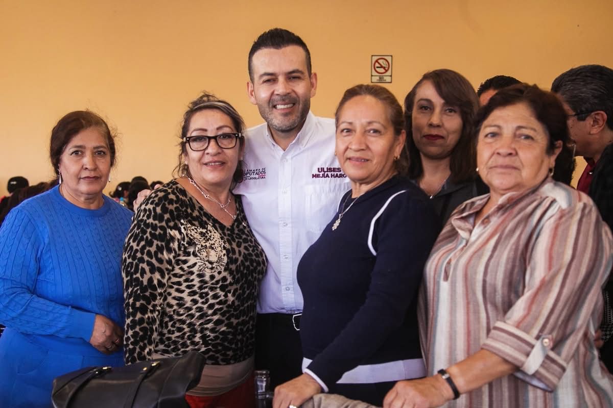 DESTACA ULISES MEJÍA AVANCES DE LA AGENDA FEMINISTA EN ENCUENTRO CON MUJERES