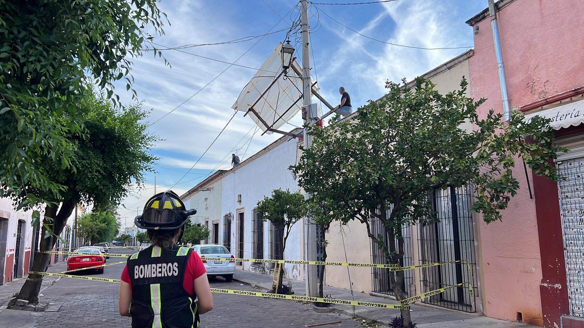 CONTROLA PROTECCIÓN CIVIL FUGA DE GAS EN JEREZ