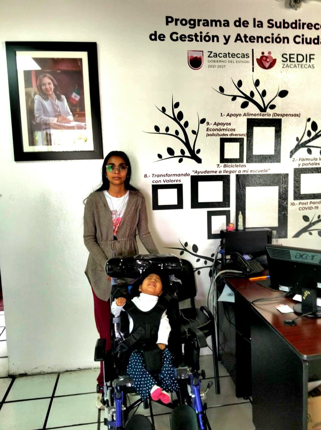 ENTREGA SEDIF SILLAS DE RUEDAS A BENEFICIARIAS DE ZACATECAS