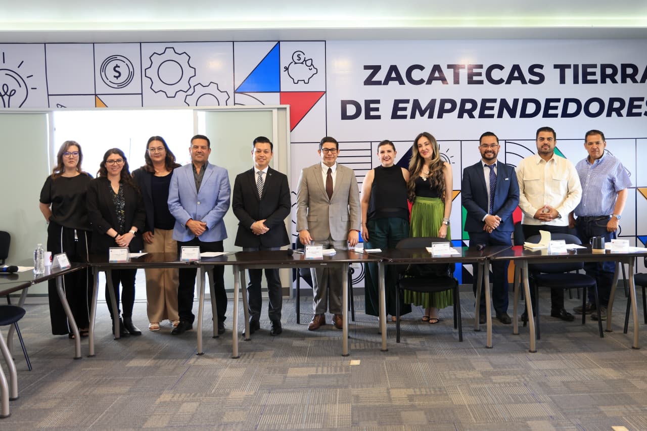IMPULSA SECRETARÍA DE ECONOMÍA MESA DE TRABAJO CON UNIVERSIDADES PRIVADAS