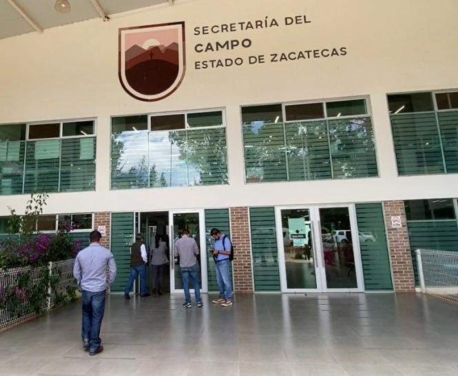 ADVIERTE SECAMPO AFECTACIONES AL SECTOR GANADERO POR TOMA DE INSTALACIONES