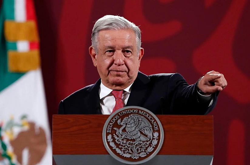AMLO LLAMA “CRETINOS” A QUIENES DEFIENDEN AL INE